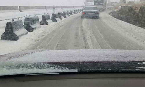 nieve en las carreteras de Líbano